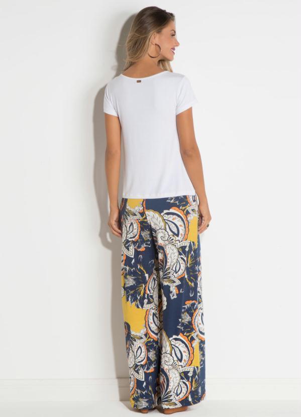 Quintess - Calça Pantalona Arabescos Cintura Média 4