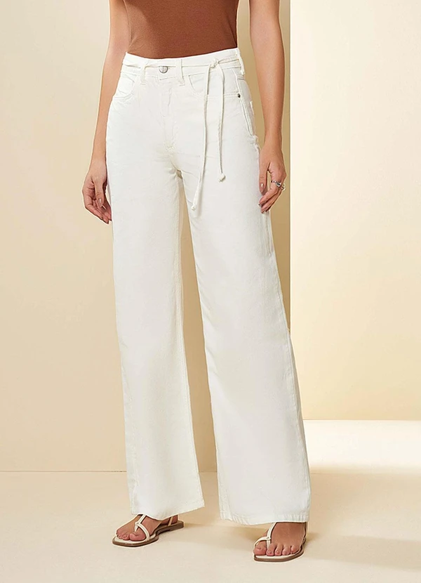 Doce Trama - Calça Pantalona Cintura Alta em Sarja Branco