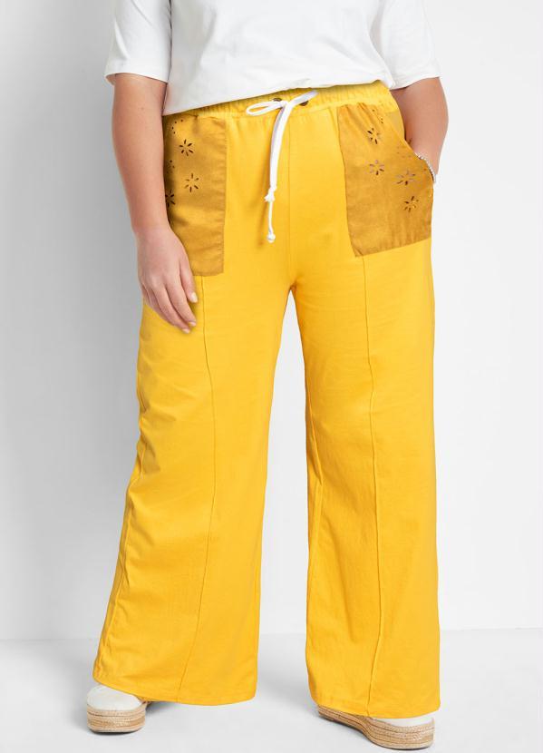 Outlet - Calça Pantalona com Bolso e Amarração Amarela 3