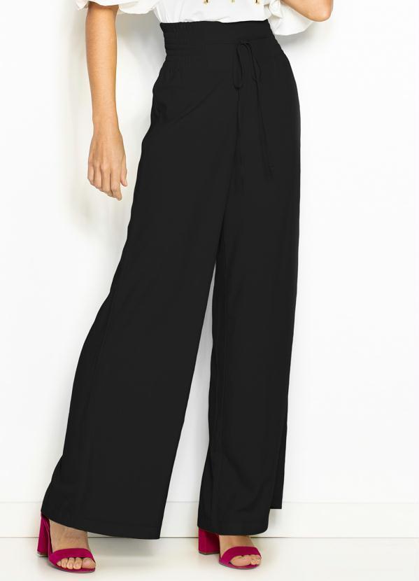 Forum - Calça Pantalona de Viscose Preta