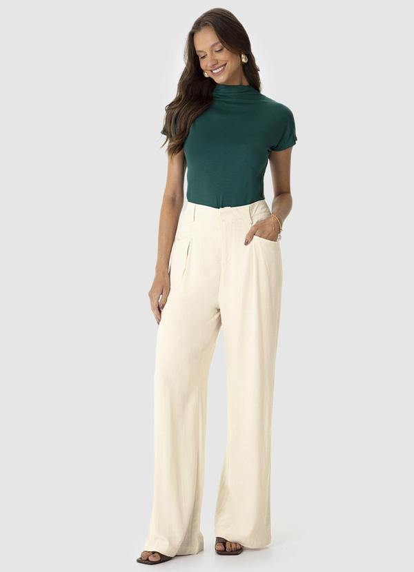 Malwee - Calça Pantalona em Viscolinho Bege 4