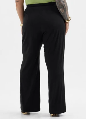 Cativa Plus Size - Calça Pantalona em Viscose com Elastano Preto - CATIVA PLUS SIZE