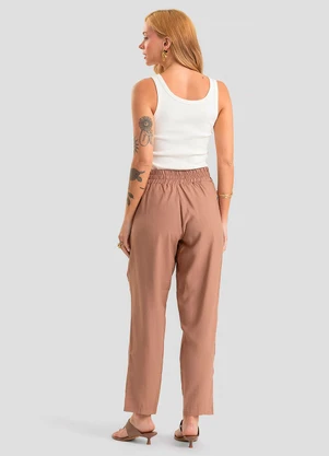 Dianna - Calça Pantalona Feminina em Alfaiataria Bege - DIANNA