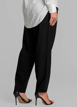 Dianna - Calça Pantalona Feminina em Alfaiataria Preto - DIANNA
