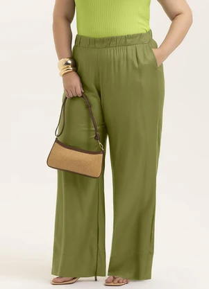 Cativa - Calça Pantalona Plus Size em Viscose Verde - CATIVA