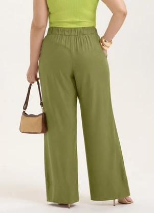 Cativa - Calça Pantalona Plus Size em Viscose Verde - CATIVA