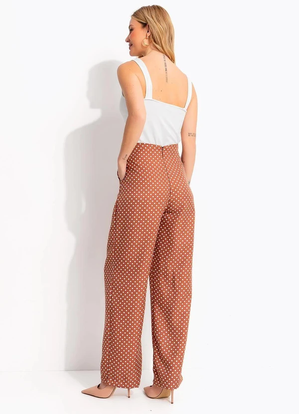 Quintess - Calça Pantalona Poá Marrom em Tecido Maquinetado com Fenda 7