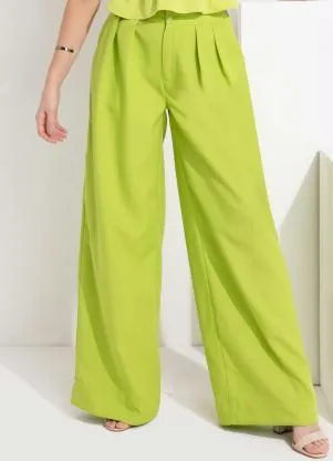 Quintess - Calça Pantalona Verde com Pregas e Bolsos - QUINTESS