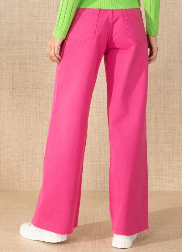 Quintess - Calça Rosa com Barra Desfiada 2