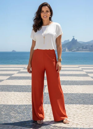 Quintess - Calça Terracota em Malha Crepe Plissada - QUINTESS