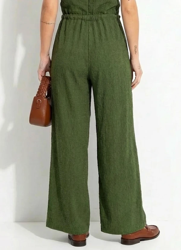 Quintess - Calça Verde em Malha Texturizada 2