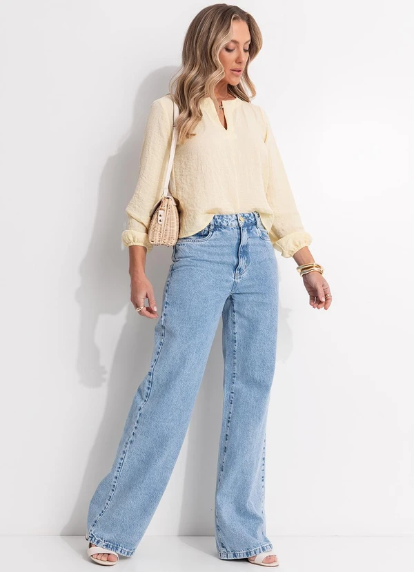 Quintess - Calça Wide Leg Jeans Claro em Jeans 3