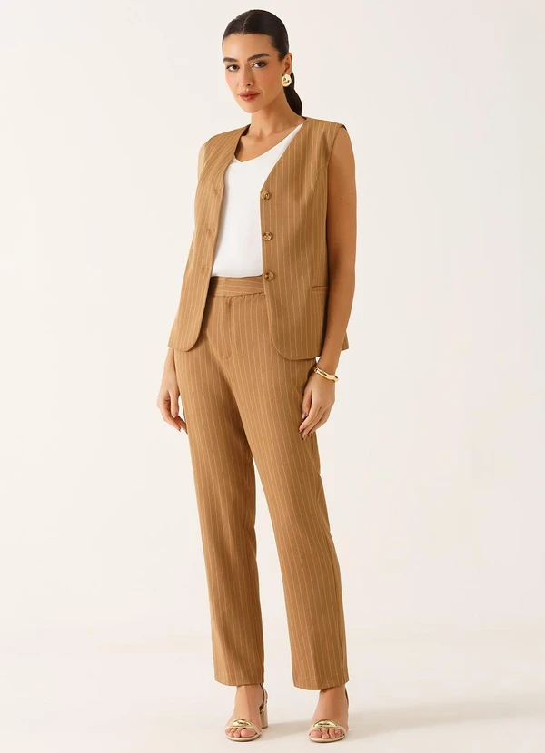 Principessa - Calça Alfaiataria Reta Regular em Viscose Listrada Camel Tatiele 6