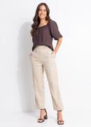 Cal�a (bege) em tecido alfaiataria