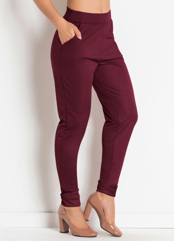 Moda Pop - Calça Bordô com Bolsos Funcionais 5