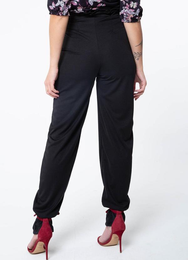 Misiss - Calça Clochard Reta com Bolso Glória Preto 2