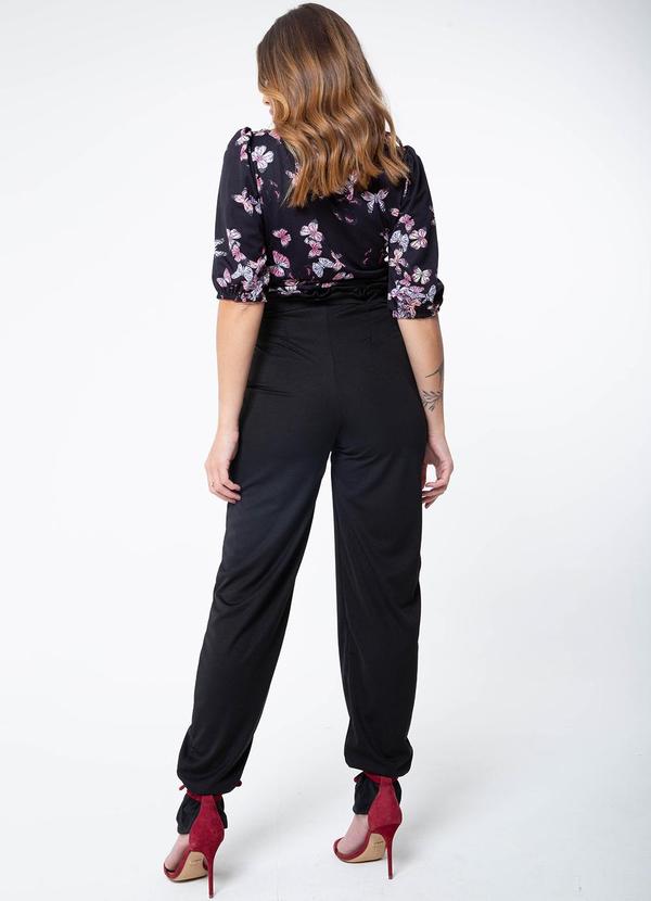 Misiss - Calça Clochard Reta com Bolso Glória Preto 4