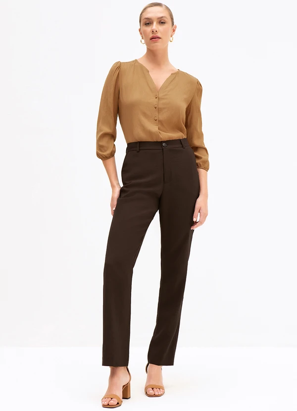 Principessa - Calça de Alfaiataria em Viscose Gleiciana Marrom 5