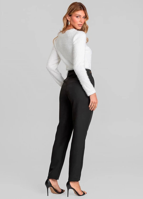 Dianna - Calça Feminina Cenoura em Barbie Strong Preto 4