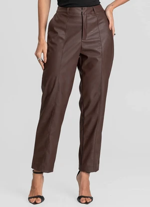 Dianna - Calça Feminina em Courino Basic Marrom - DIANNA