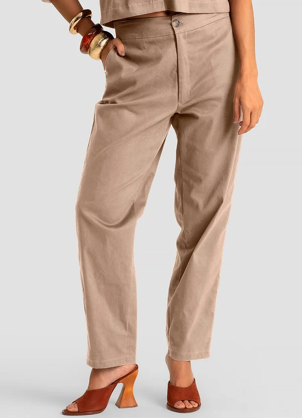 Dianna - Calça Feminina em Sarja com Elastano Marrom