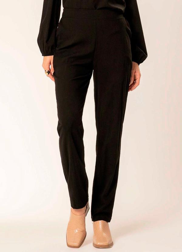 Cativa - Calça Feminina Estilosa com Tecido Leve Preto