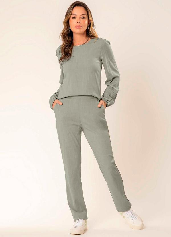 Cativa - Calça Feminina Estilosa com Tecido Leve Verde