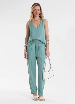 Endless - Calça Feminina Reta em Viscose Verde - ENDLESS
