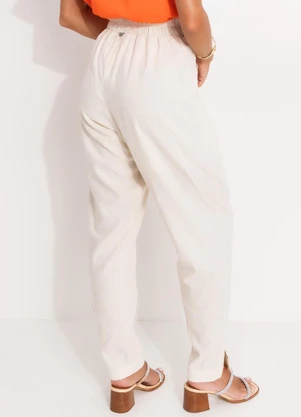 Quintess - Calça Off White em Linho - QUINTESS
