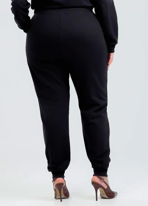 Cativa - Calça Plus Size em Moletom Preto - CATIVA
