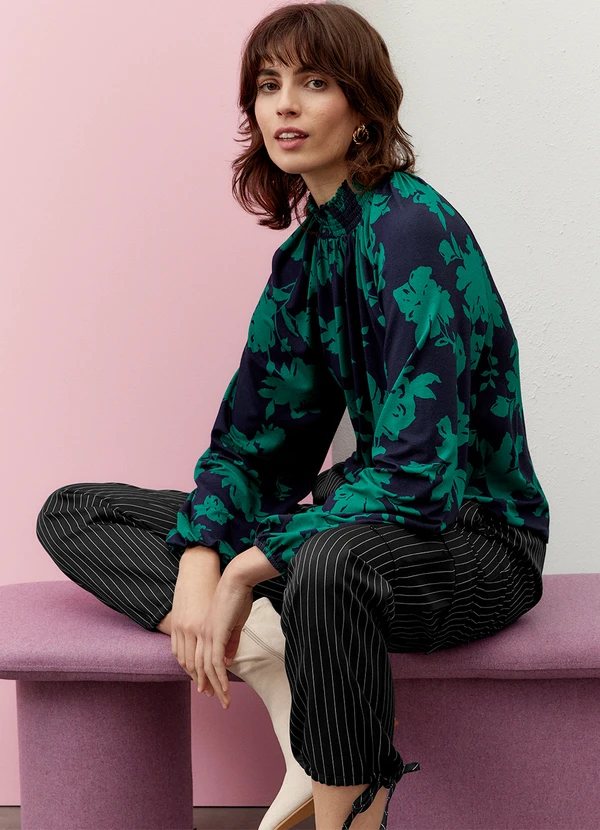 bonprix - Calça Preta em Alfaiataria Risca de Giz 4