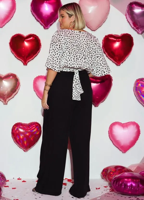 Quintess - Calça Preta em Viscose Plana com Bolsos 4