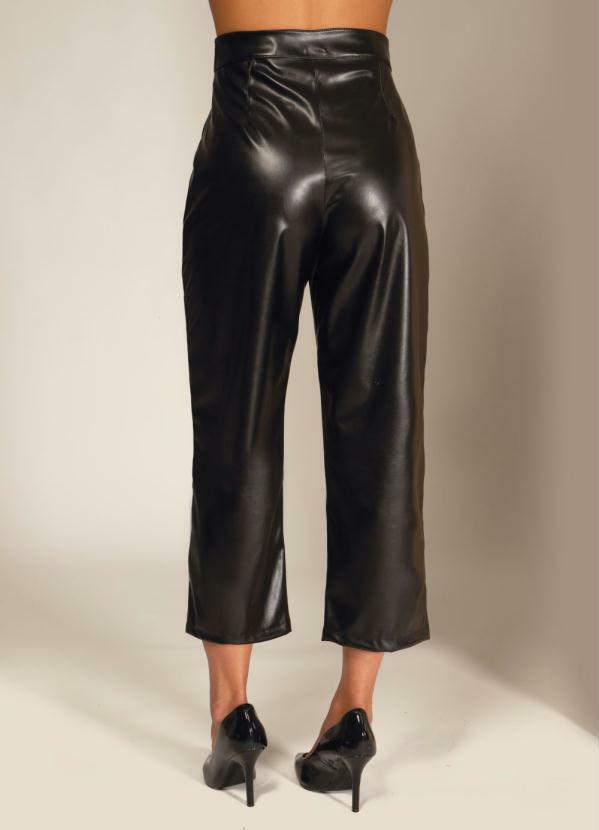 Quintess - Calça Preta Reta com Bolsos 2