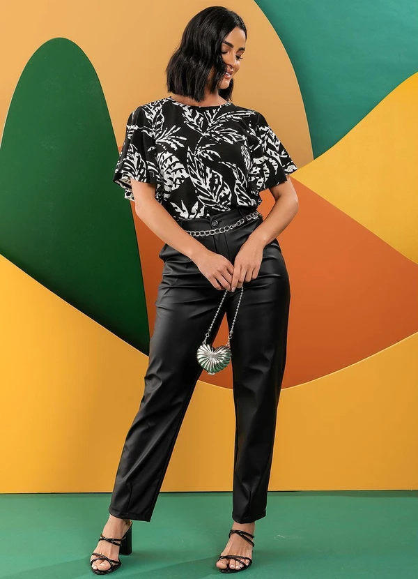 Quintess - Calça Preto em Material Sintético 11