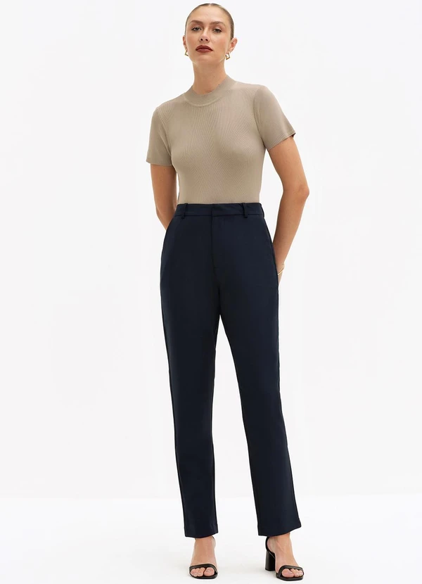 Principessa - Calça Preta Reta de Alfaiataria Principessa Lorena 3