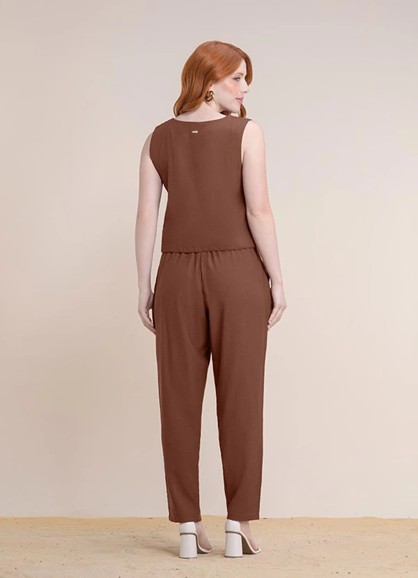 Angel - Calça Reta Alfaiataria Marrom 2