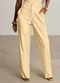 Lunender - Calça Reta com Bolsos em Tecido Amarelo - variação: Amarelo