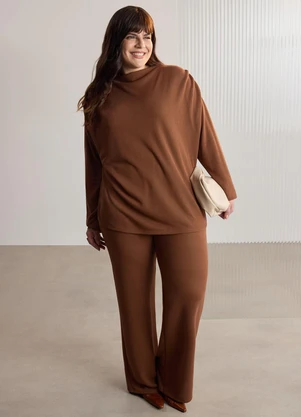 Lunender Mais Mulher - Calça Reta com Bolsos Plus Size Marrom - LUNENDER MAIS MULHER