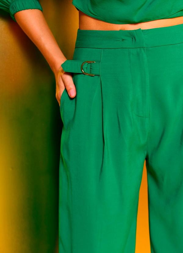 Carlota Costa - Calça Reta com Fechamento Verde 5