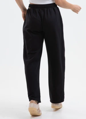 Cativa You - Calça Reta em Moletom Preto - CATIVA YOU