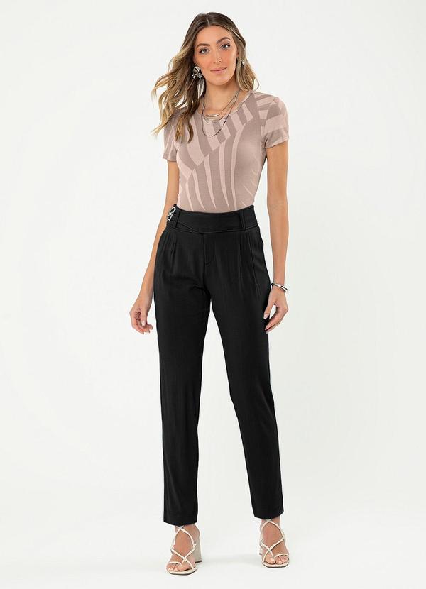 Cativa - Calça Reta em Viscose Preto