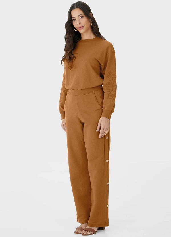 Malwee - Calça Reta Feminina em Moletom Eco Marrom 2