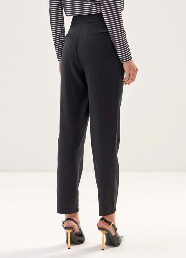 Carlota Costa - Calça Reta Lisa Preto 2