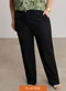 Lunender Mais Mulher - Calça Reta Plus Size com Linho Marrom - variação: Preto