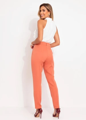 Quintess - Calça Terracota em Crepe Plano - QUINTESS
