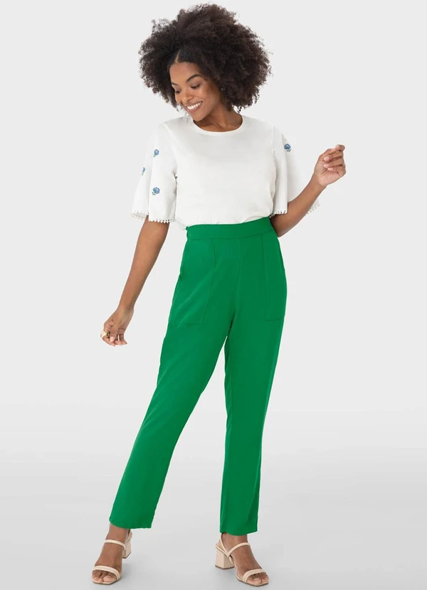 Malwee - Calça Verde Reta Feminina em Viscolinho 3