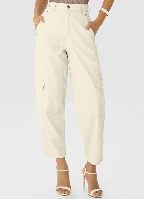 Enfim - Calça Barrel em Sarja Cintura Alta Bege