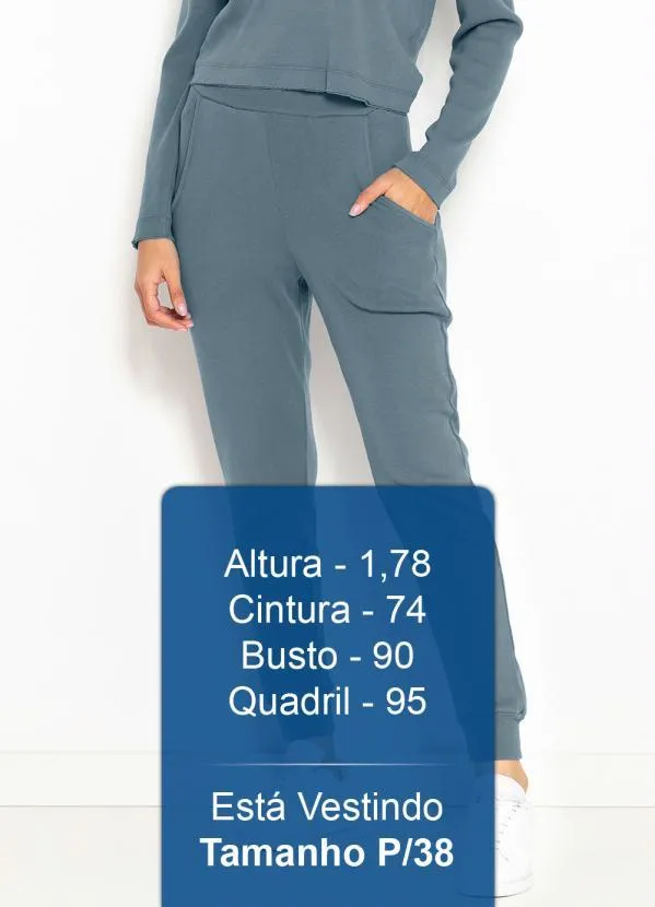 Maria Filó - Calça Cenoura de Sarja Comfy Verde 5