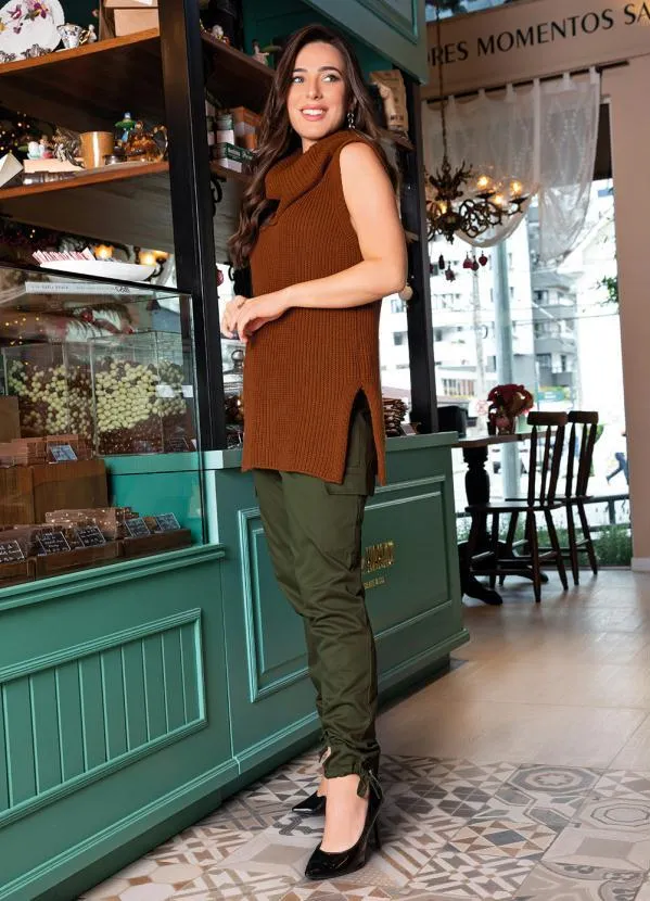 Rosalie - Calça com Bolsos Laterais e Amarrações Verde 5