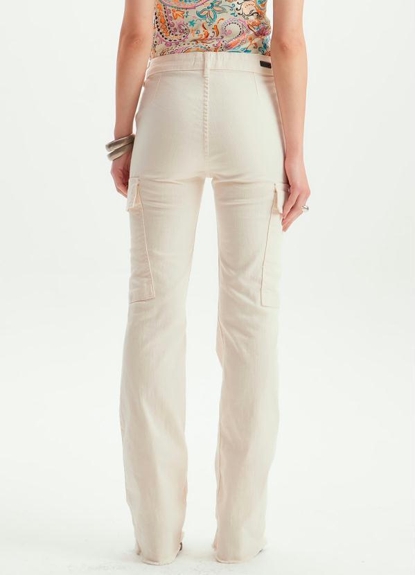 Lança Perfume - Calça de Sarja Boot Cut Cargo Bege 2